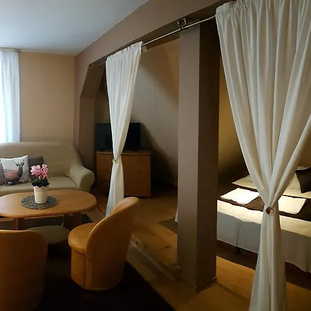 Sarenka Homestay Miedzygorze
